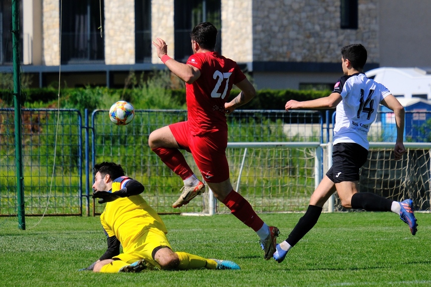 Abel Peteh postiže drugi gol za Funtanu (FOTO: Milivoj Mijošek)