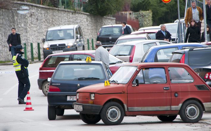 Vozač „peglice“ umro je u vozilu dok se uključivao u promet u Rudarskoj ulici u Labinu