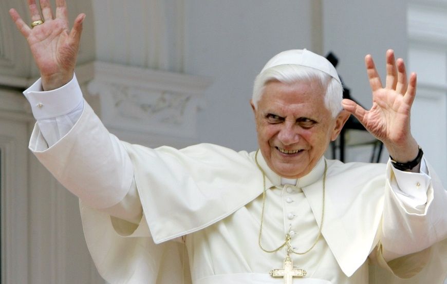 Papa Benedikt XVI. prihvatio je ostavku mons. Ivana Milovana