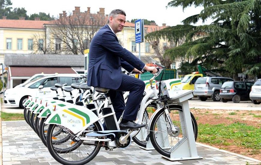 Boris Miletić isprobao je električni bicikl