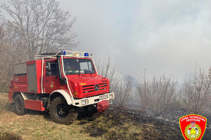 Požar kod Pajkovići gasilo 30 vatrogasaca, pomagali mještani i policija