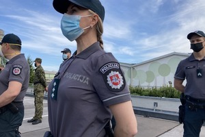 Slovencima se na granici s Hrvatskom pridružili strani policajci