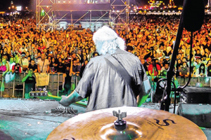 Novim live albumom Atomsko sklonište slavi 45 godina karijere