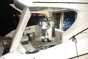 U rovinjskoj marini gorjela jahta: vatrogasci spriječili veću štetu 