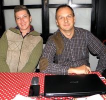 Samanta Samošćanec i Dalibor Kvaternik na zbornom mjestu u Plomin Luci (foto: Kristian Stepčić Reisman)