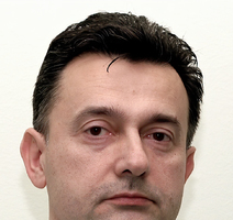 Dr Predrag Knezevic, predsjednik Udruge Osmijeh