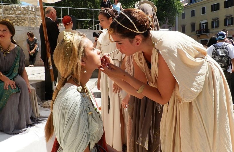 Prezentacija šminkanja u doba antike