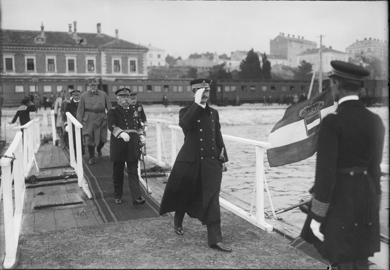 Koja imena kriju popisi zapovjednika Austrougarske mornarice? 