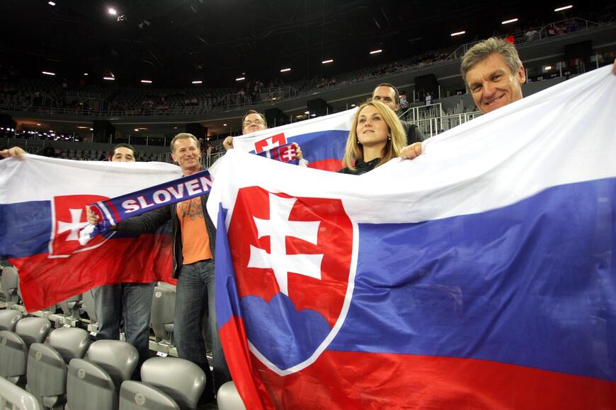 Izbori u Slovačkoj ili zašto su u Tinjanu veći nego u Žbandaju? 