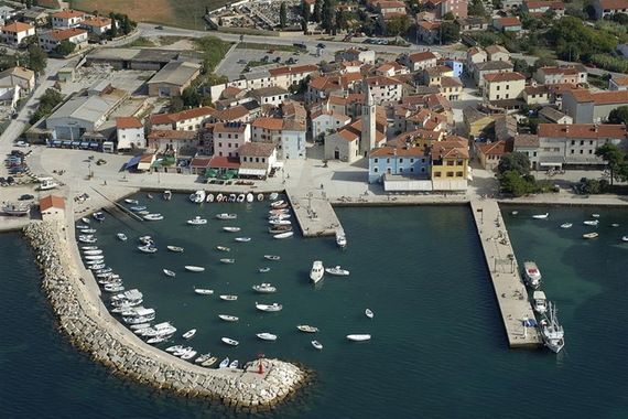 Zbog pucanja cijevi zabrana kupanja sjeverno od fažanskog lukobrana