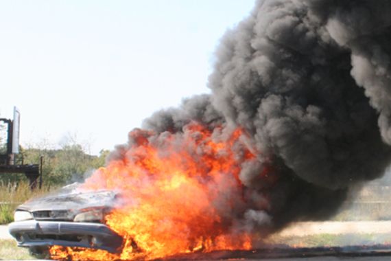 Na Istarskom ipsilonu izgorio automobil