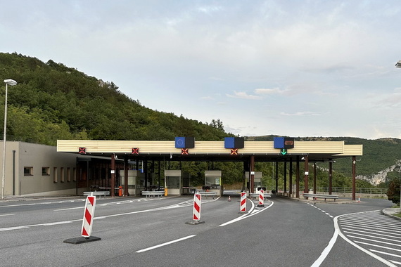 Slovenci zbog terorista suspendirali Schengen, a onda im priznali državu