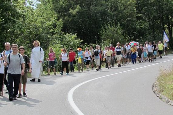 Hodočašće mladih iz Istre: S Miroslavom Bulešićem pješice Mariji na Trsat