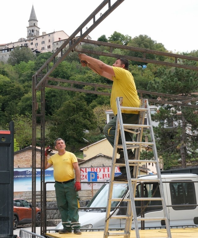 'Subotina je naša fešta! Dojdi u nedeju, kuhan maneštru po starinski'