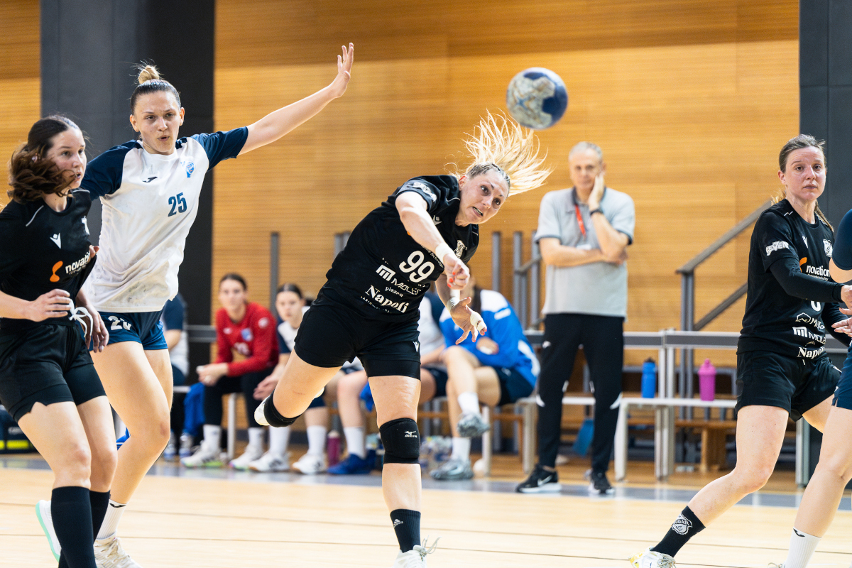 PONOVNO NAJEFIKASNIJA - Ana Jajčević (foto: Marin Stepčić / ŽRK Rudar)