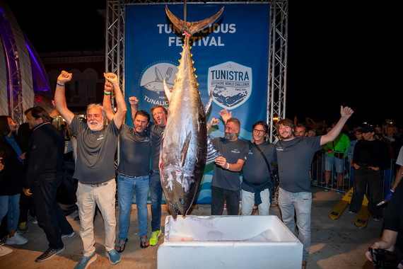 Tuna teška 144 kg preokrenula natjecanje i donijela ekipi 'Hook Up' prestižnu pobjedu 