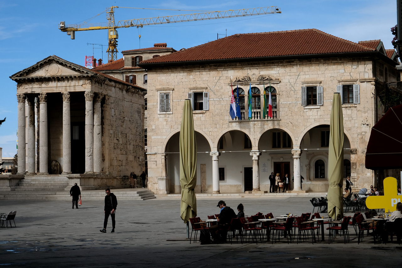 Komunalna palača, sjedište Grada Pule (Foto: Milivoj Mijošek)