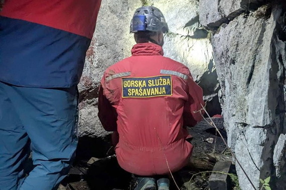 Dvoje Istrana sudjelovalo u spašavanju male Lole iz jame na Bijelim stijenama 