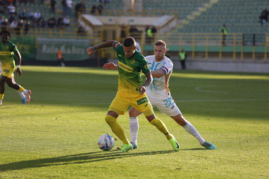 Dvoboj Marcela Heistera i Ivana Smolčića (foto: NK Istra 1961) 