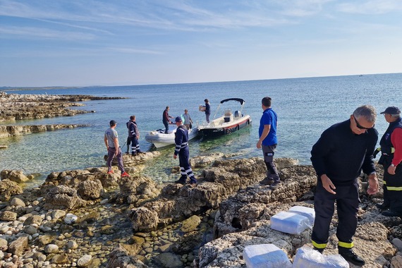 Započela akcija čišćenja otoka Ceja