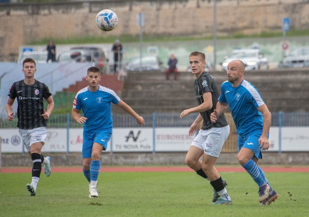 Paolo Grbac, desno (foto: NK Uljanik)