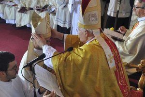 Dražen Kutleša ustoličen za novog Porečko-pulskog biskupa