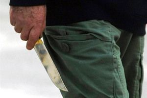 Uz prijetnju nožem opljačkao trgovinu u Galižani: Policija traga za počiniteljem