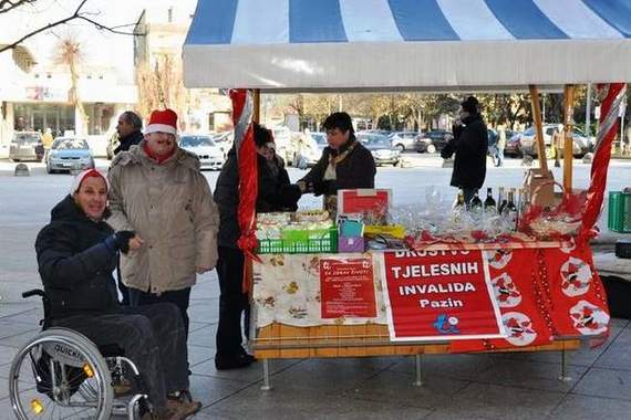 Radovi članova DTI Pazin na Božićnim sajmovima