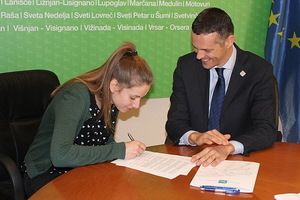 Župan Flego potpisao ugovore sa stipendistima Istarske županije