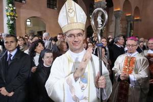Uskrsna čestitka biskupa mons. dr. Dražena Kutleše