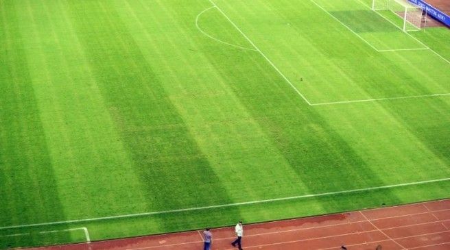 Nacistički simbol na splitskom Poljudu tijekom utakmice Hrvatska – Italija