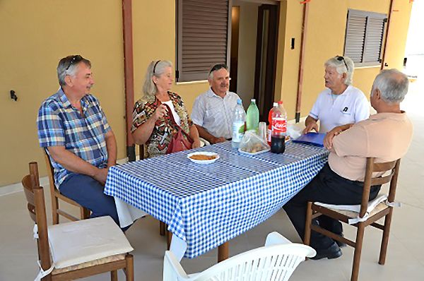 Uz bračni par Soldatić Luč Eduku su posjetili i razgledali Angelo Krsanović i Mladen Sinožić 