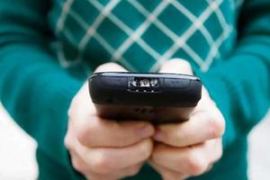Mladić iz Pule nagovorio 11 osoba na sklapanje ugovora za mobitel, pa ih prevario
