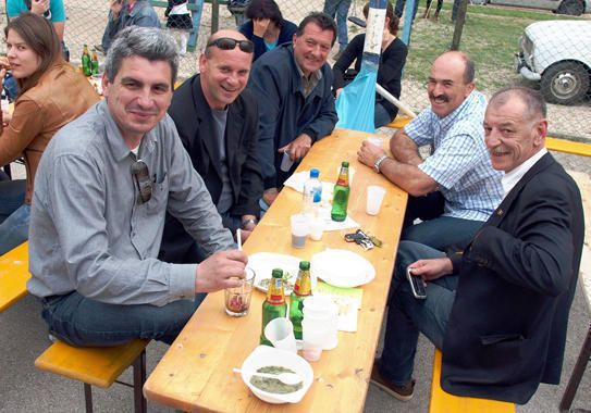 Tri različite opcije za istim stolom - Boris Babić (IDS), Zdravko Vidak (HDZ) i Valdi Runko (nezavisni na zajedničkoj listi sa SDP-om i HNS-om)