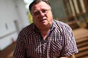 Halid Bešlić u šoku: Omiljeni Mrga umirao je pred mojim očima