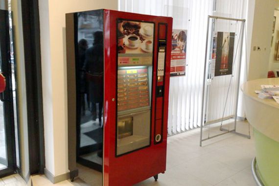 Fažanac pljačkao automat za kavu