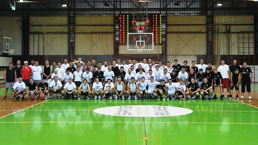 Dan kluba okupio je oko 400 uzvanika, članova kluba, bivših i sadašnjih igrača, gostiju, članova obitelji igrača te gledatelja koji vole košarku