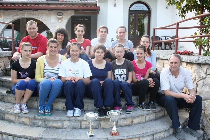 Ženski košarkaški klub iz Pazina s voditeljima