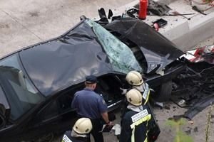 Divljao po cesti: Poginuli vozač BMW-a vozio najmanje 140 km/h i pretjecao u tunelu 