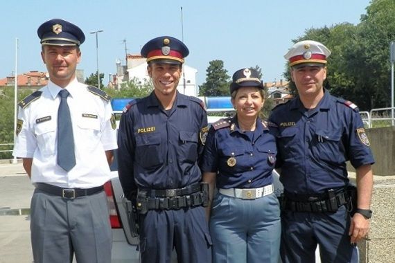 Strani policajci u Istri: Austrijanac naoružan, a Srbin jedini bez uniforme