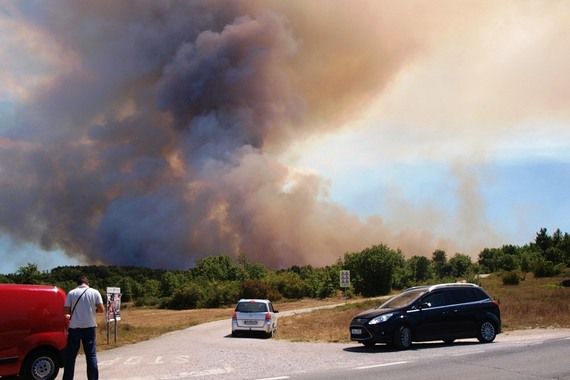 Istra u plamenu: Veliki požar kod Baderne, gorjelo i kod Sv. Petra u Šumi