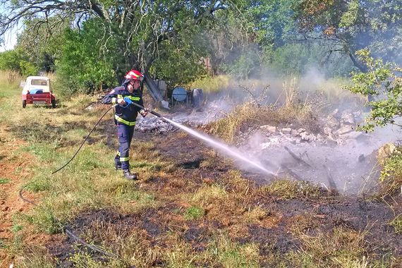 Rovinjski vatrogasci u nekoliko minuta ugasili požar