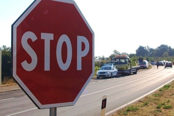 Slovenka nije vidjela znak pa se Citroenom zabila u Volvo