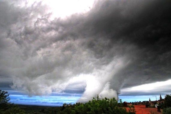 Zbog olujnog nevremena proglašena elementarna nepogoda za područje Umaga