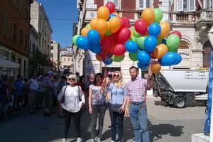 Puštanjem balona pulski HNS obilježio Svjetski dan kreativnosti