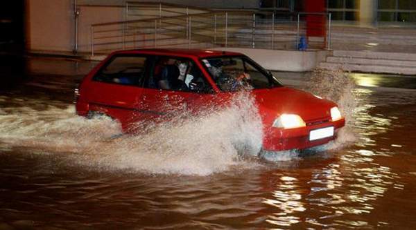 Prošlogodišnja poplava u Puli (Foto: Jutarnji list)