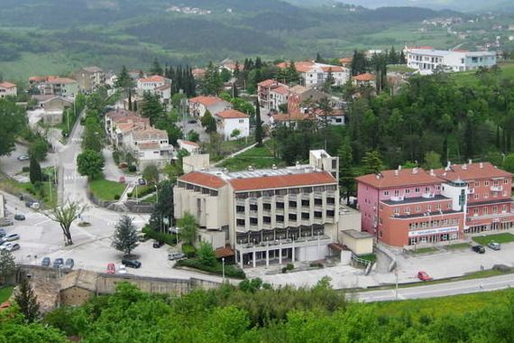 Buzetski policajci hvatali Kosovara i Slovenca po centru grada