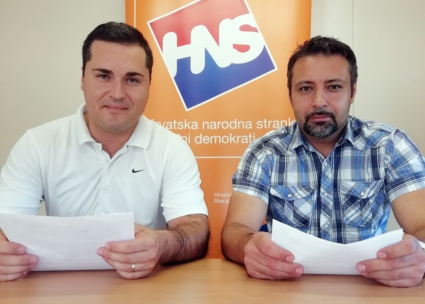 Nermin Alagić, potpredsjednik podružnice HNS-a Umag i Kristian Sirotić, predsjednik podružnice HNS-a Umag
