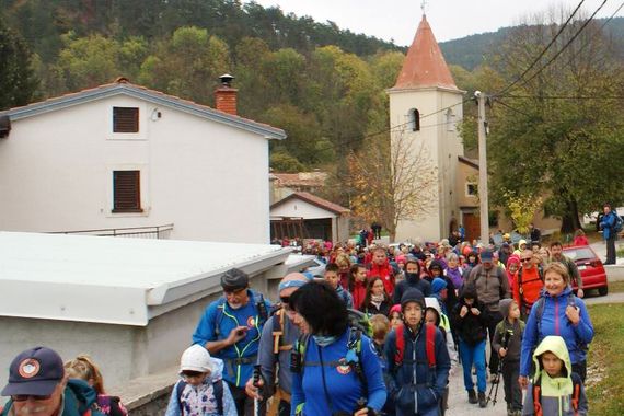 Na Ćićariji otvorena nova obiteljska planinarska staza (foto)