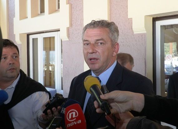 Ranko Ostojić, ministar unutrašnjih poslova u Vladi RH 